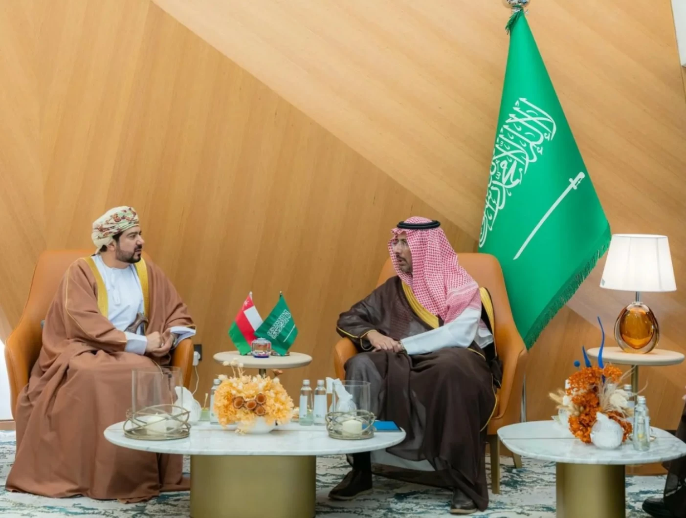 تعزيز التعاون الصناعي بين السعودية وعمان