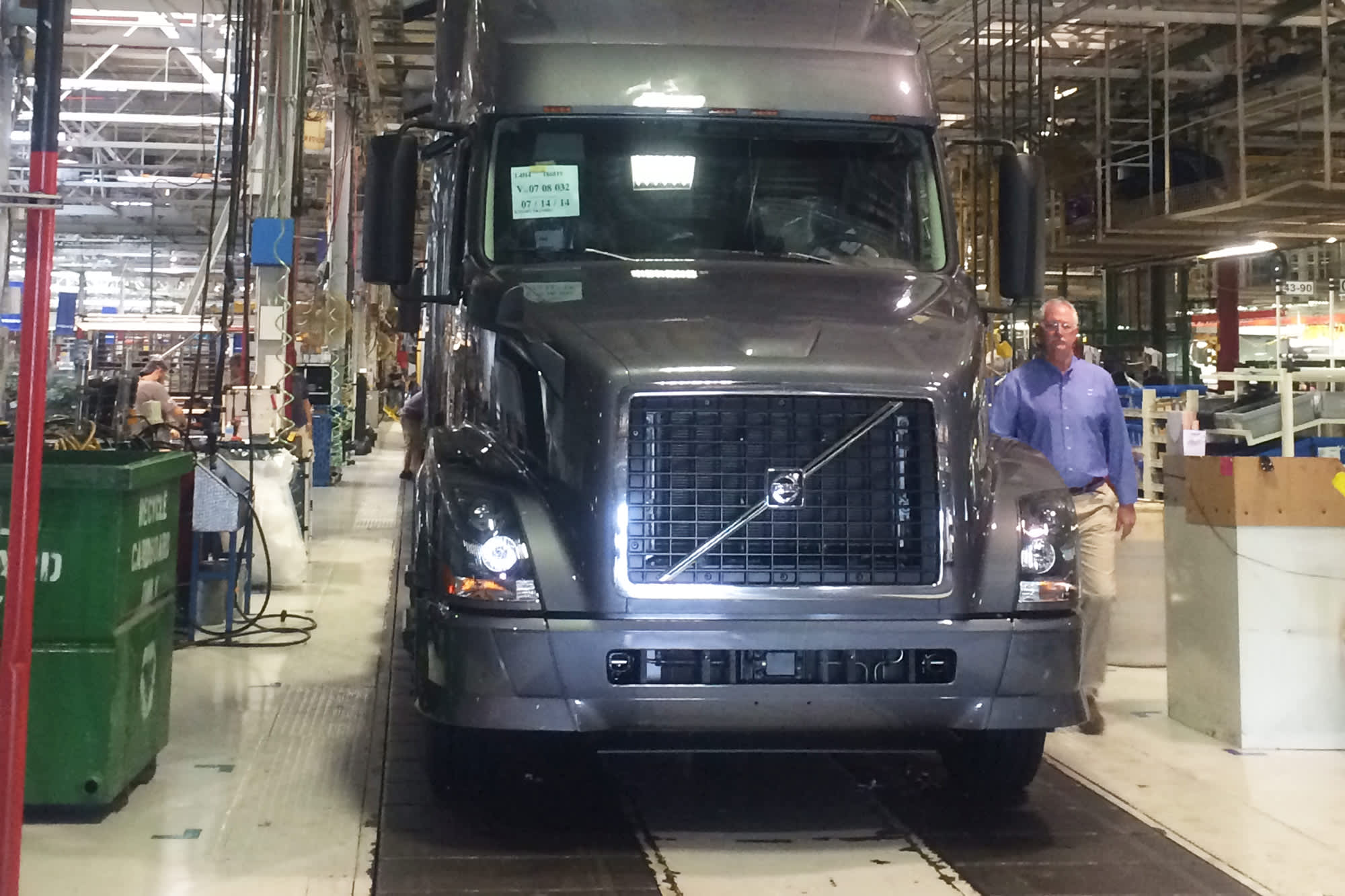 تراجع أرباح فولفو في ظل المنافسة الشديدة