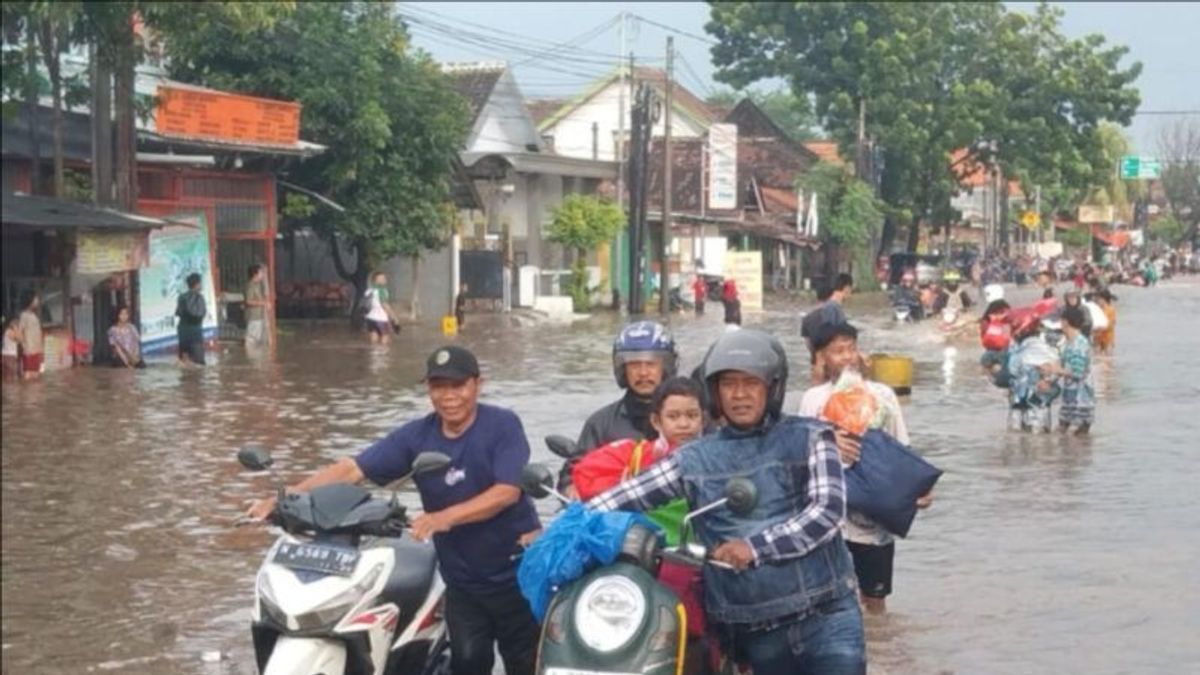 Inondations à Pasuruan : efforts de secours et défis futurs