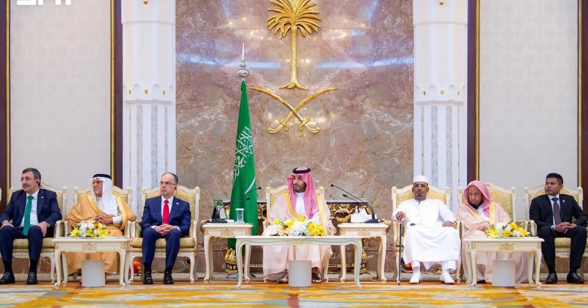 استقبال ولي العهد للقيادات الإسلامية في منى