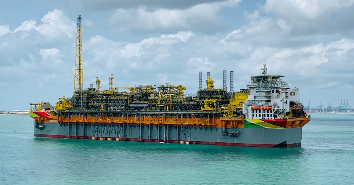 عدوان إيراني على الكويت: أضرار جسيمة في منشآت النفط