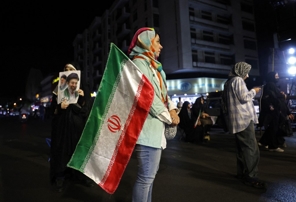 وساطة باكستانية في المفاوضات الإيرانية الأمريكية