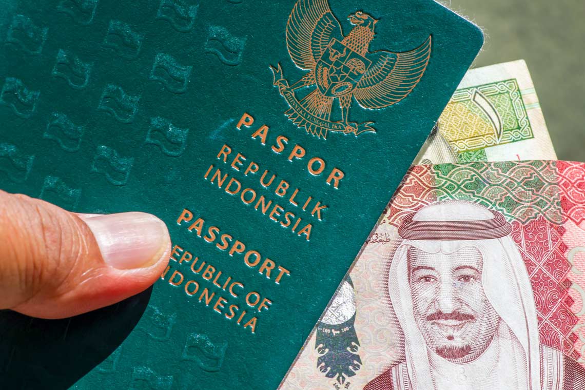 إندونيسيا تطبق سياسة العمل من المنزل لموظفي الدولة