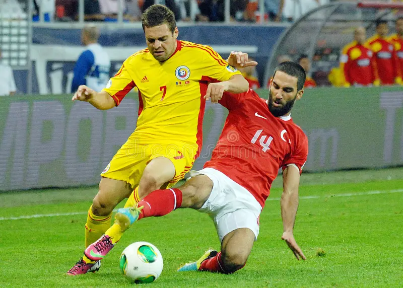 تركيا تهزم رومانيا في تصفيات كأس العالم