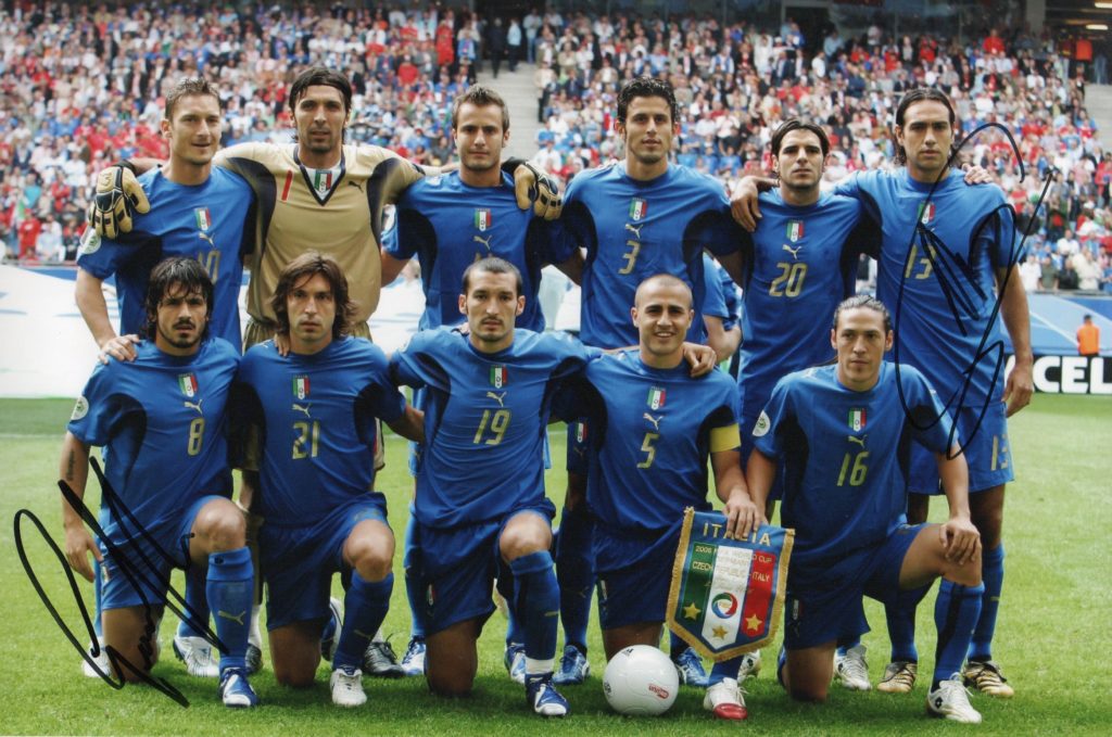 إشادة نيستا بمنتخب إيطاليا وباستوني