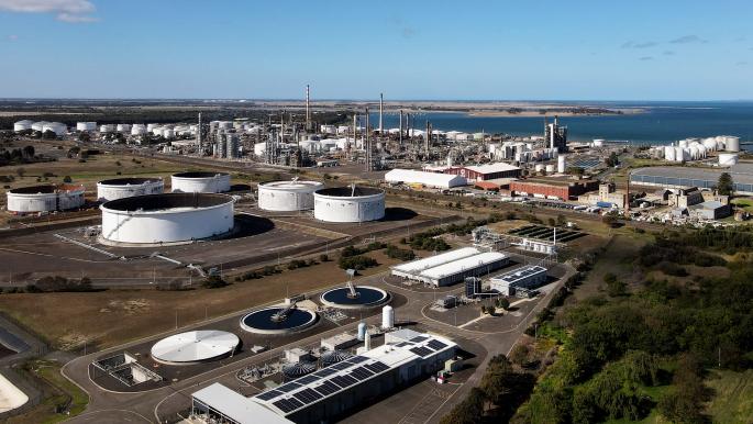 ارتفاع سعر برميل النفط إلى 150 دولاراً