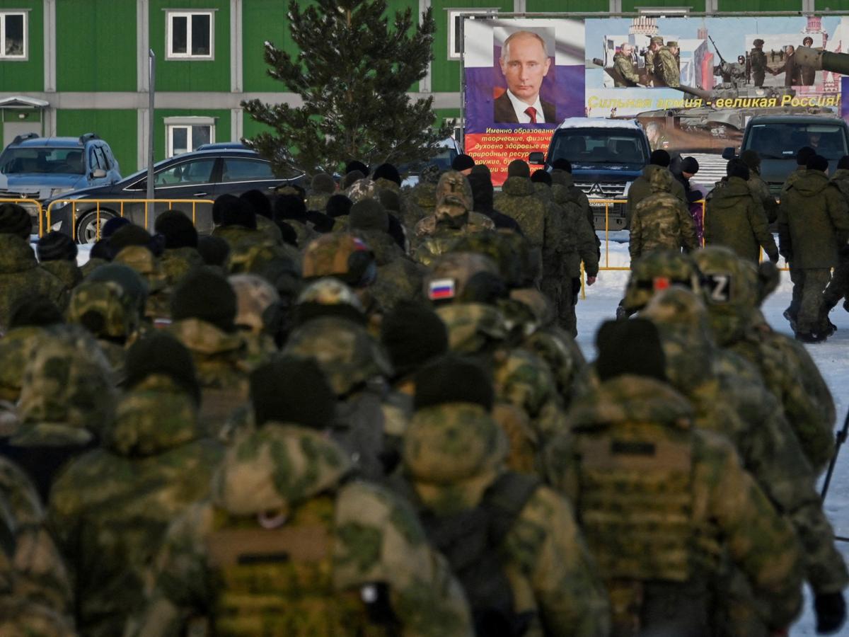 تصاعد الهجمات الروسية على أوكرانيا: 161 اشتباكاً