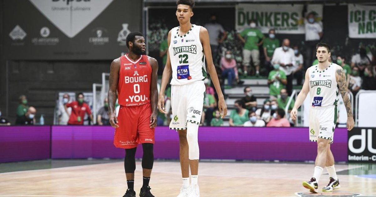 Wembanyama glänzt und fördert Schach – Sport und Kultur