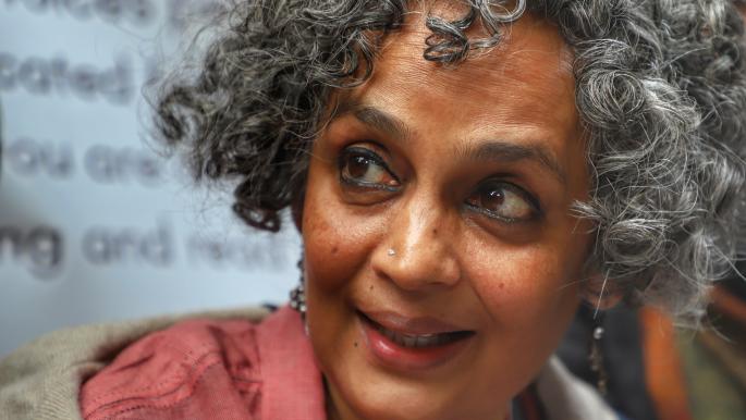 Arundhati Roy gewinnt nationale Buchkritikerpreis für Biografie