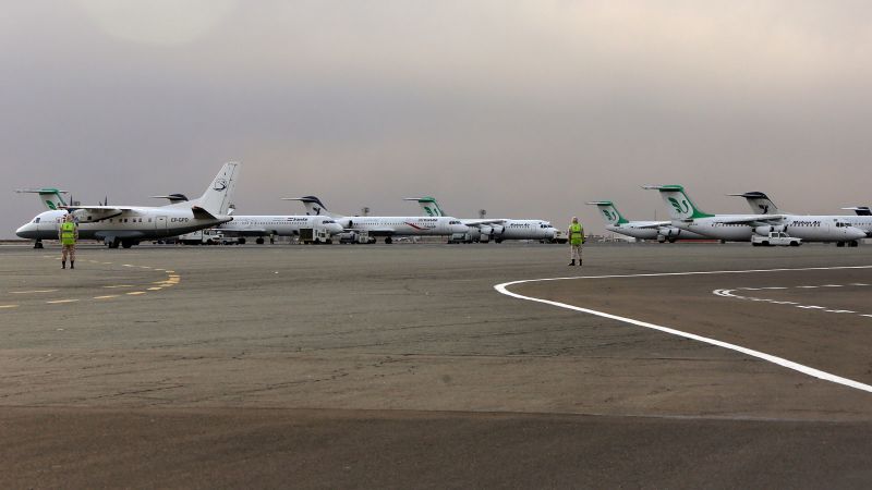 خسائر قطاع الطيران بسبب الحرب الإيرانية وتأجيل التعافي