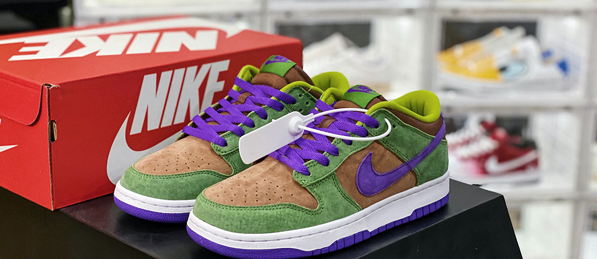 نتائج نايك تفوق التوقعات ولكن المستثمرون مترددون