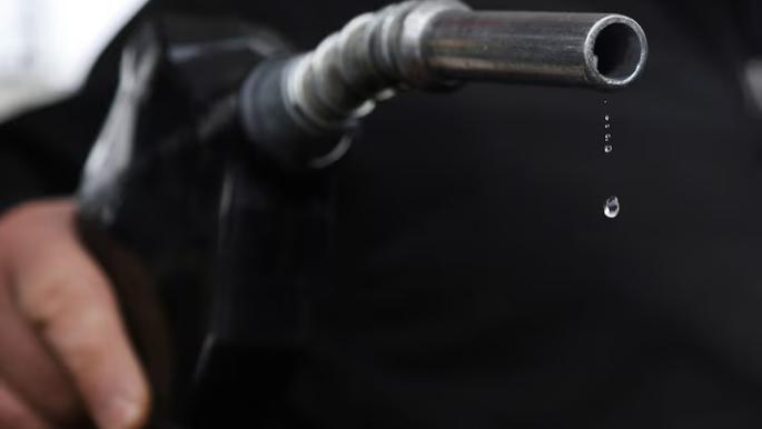 Hausse des prix de l'essence aux États-Unis en raison des tensions