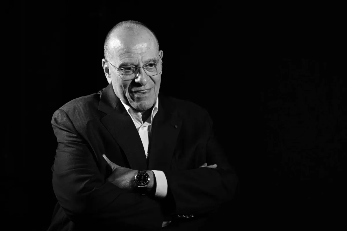 Najat Al-Saghira trends after fake photo scandal