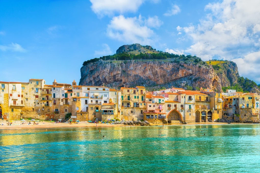 Arrest Isolated Group Leader in Italy on Child Abuse Charges