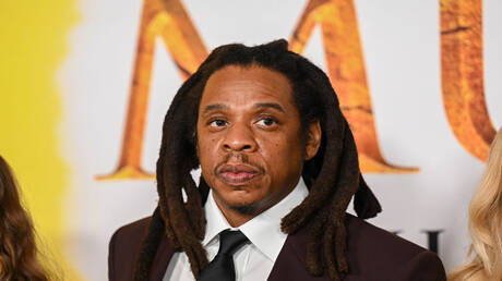 جاي زي يتحدث عن قضية الاغتصاب: تفاصيل جديدة