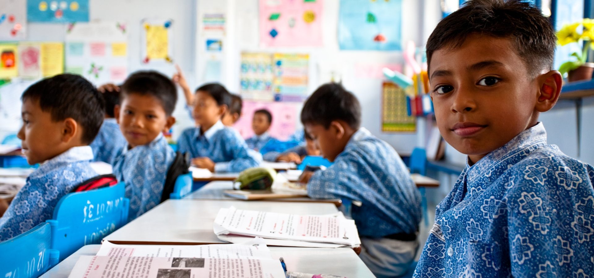 امتحانات تكميلية للمدارس المتضررة في إندونيسيا