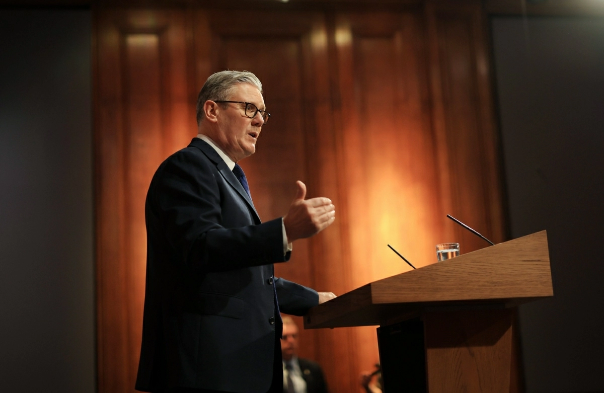 تصريحات رئيس الوزراء البريطاني حول الحرب في إيران