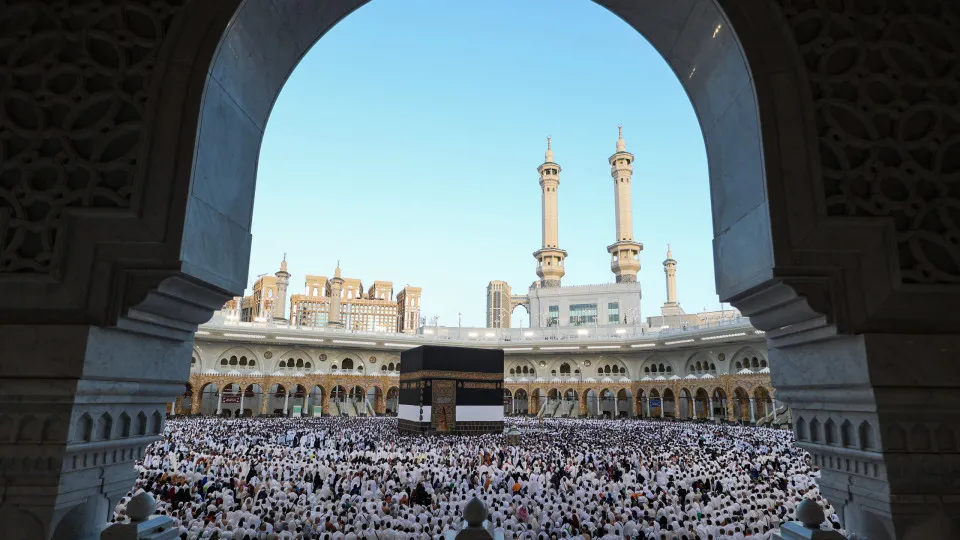 طرق الحج إلى مكة: تجدد الإيمان عبر العصور