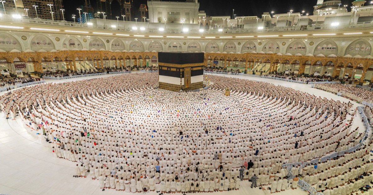 تأثير التصوير الرقمي على الروحانية في الحج