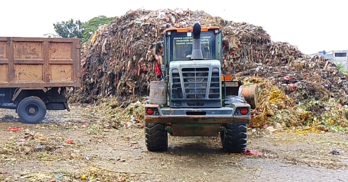 أزمة النفايات في إندونيسيا وتأثيرها على البيئة