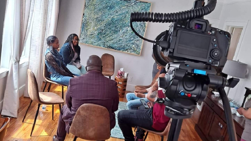 ضبط إعلانات الأفلام المثيرة للجدل في إندونيسيا