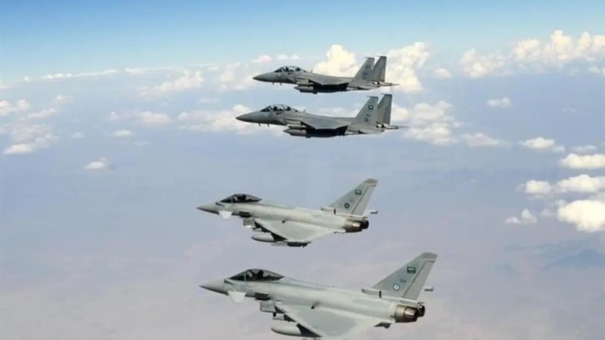 US-B-52-Bomber sendet Notruf über dem Vereinigten Königreich