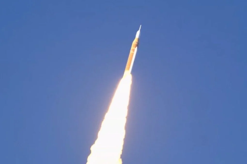 Mission Artemis II vers la Lune : un tournant historique