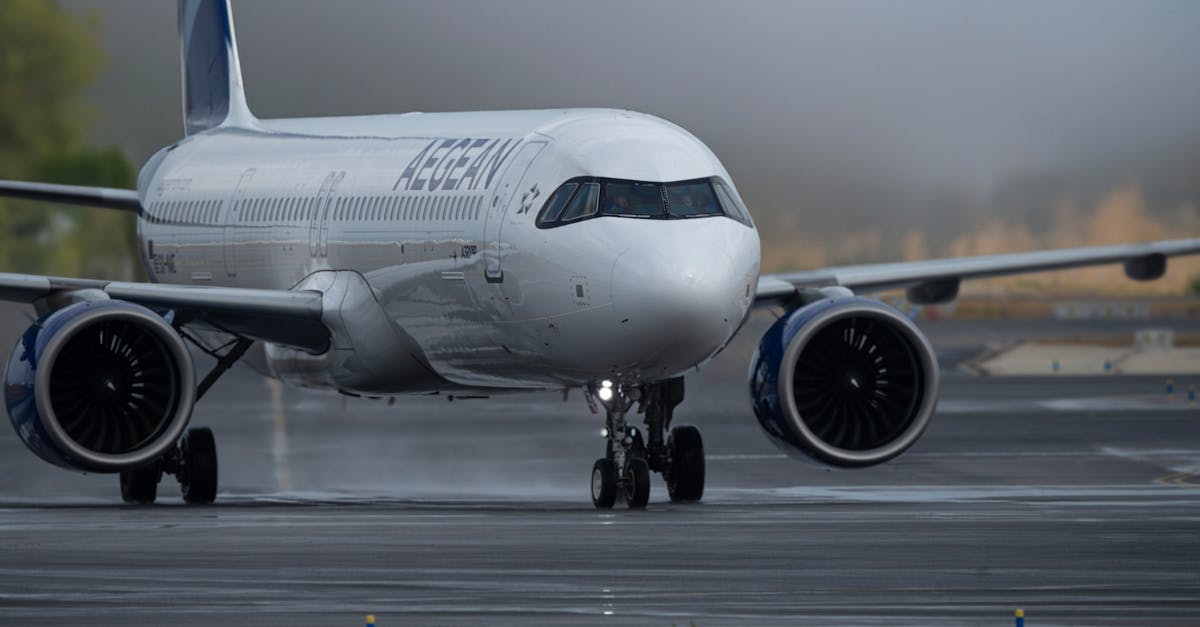 إسبانيا تدعو لشراء تذاكر الطيران بسبب ارتفاع أسعار النفط