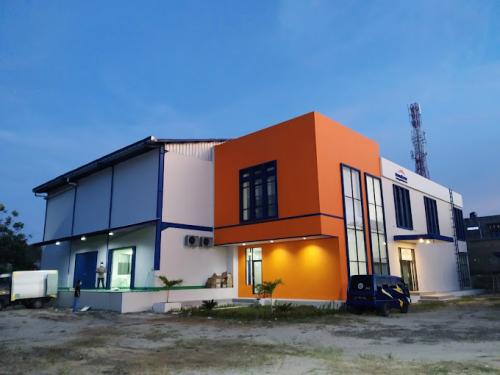 Social Aid for 100 Families in Serang, Indonesia