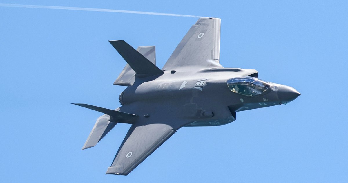 Iran shoots down F-35 fighter jet amid rising tensions