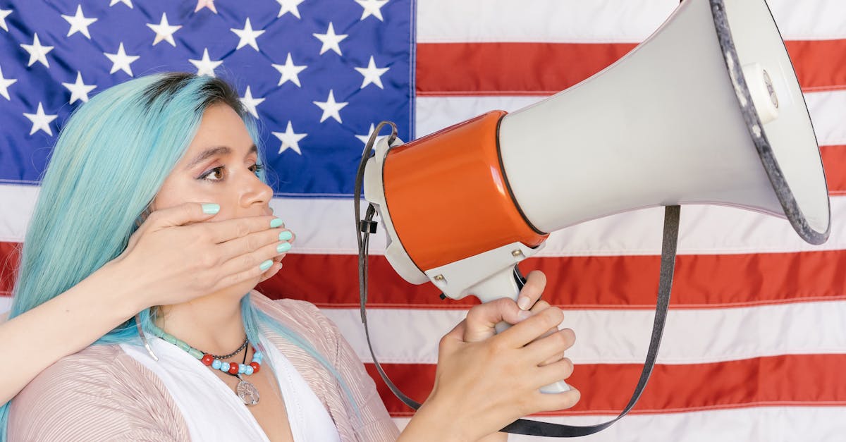 Trump spricht über den Krieg in Iran amid Druck