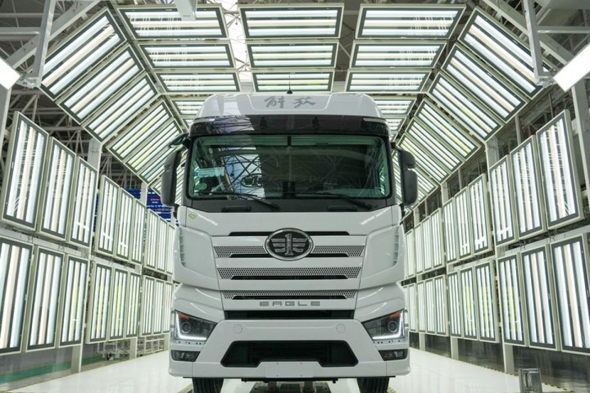 FAW TRUCKS توسع عملياتها في إفريقيا وآسيا