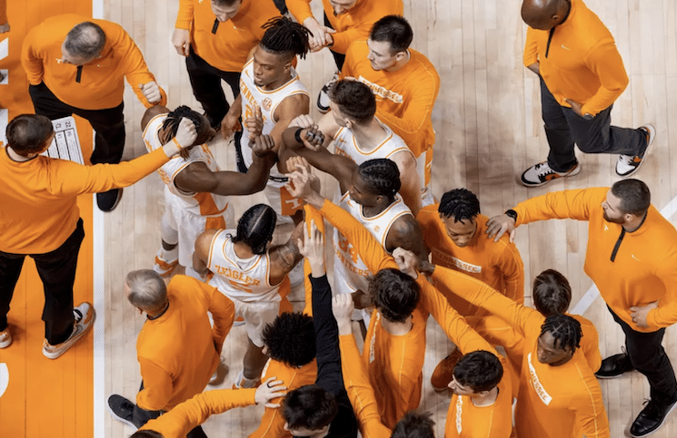 Tennessee erreicht nächste Runde in NCAA-Meisterschaft