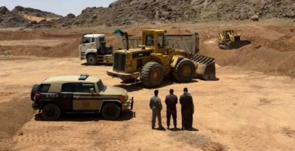 ضبط مخالفين لنظام البيئة في حائل