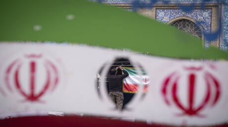 Saisir des équipements d'espionnage en Iran