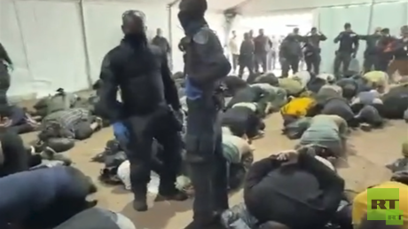 انتهاكات إسرائيل ضد نشطاء أسطول الصمود