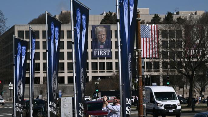 Verbesserung des US-Arbeitsmarktes trotz Iran-Kriegsrisiken