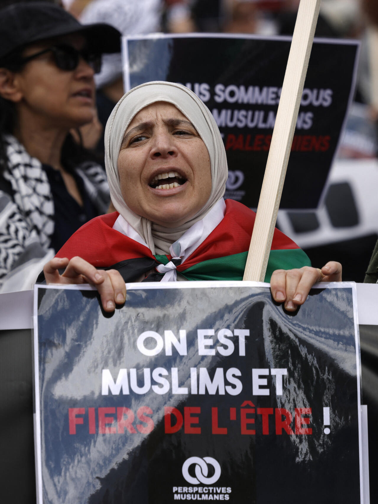 Paris Court Allows Muslim Conference Amid Security Fears