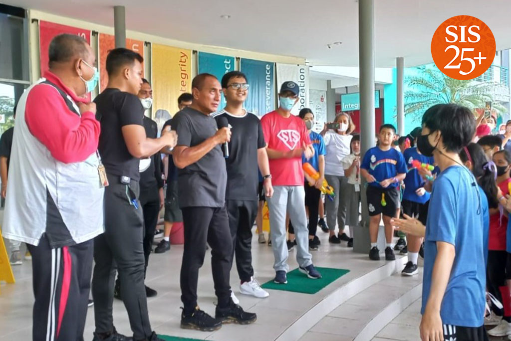 زيارة نائب وزير التعليم الإندونيسي لمتابعة اختبارات القدرات الأكاديمية