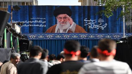 مراسم توديع آية الله علي خامنئي: تفاصيل وأبعاد