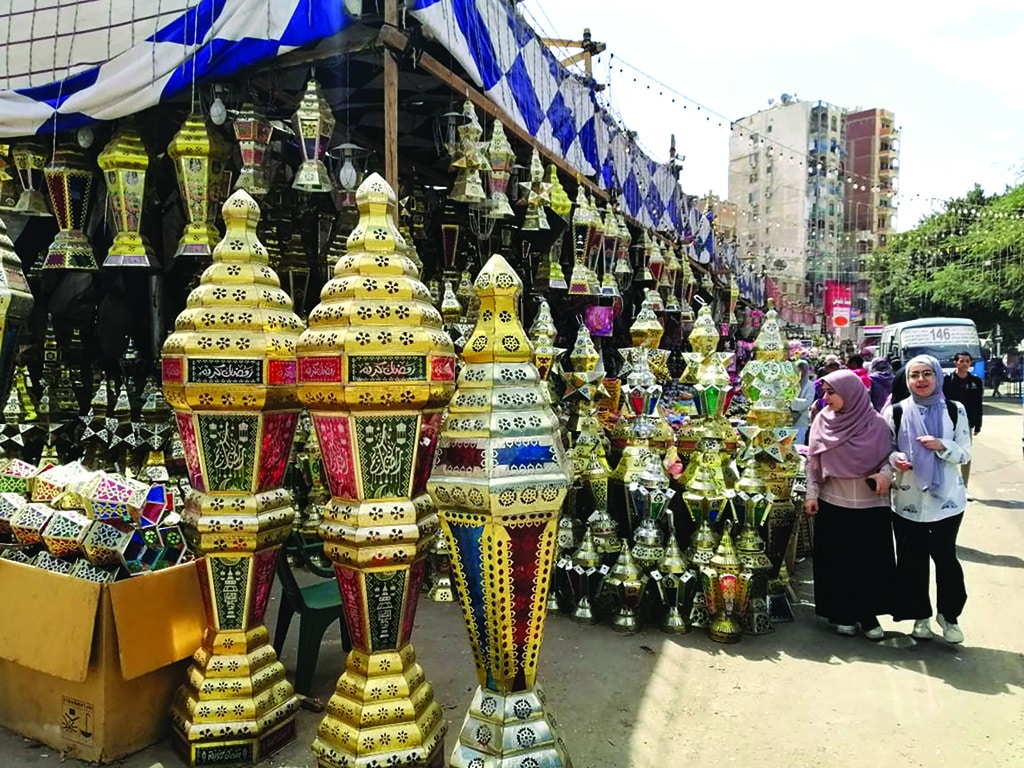 أسعار الكيوي والكنتالوب والفواكه في الأسواق المصرية