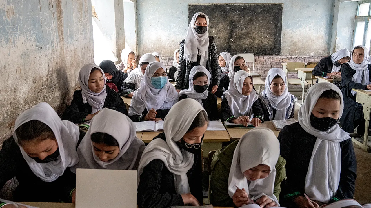 Crise éducative en Afghanistan : absence des filles à l'école