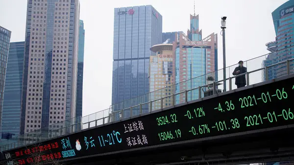 Asian Tech Stocks as Hedge Against War Risks