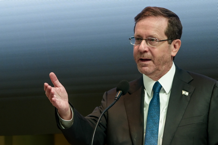 تعزيز دور لجنة القضاء الإندونيسية من خلال قانون جديد