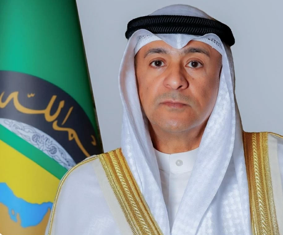 إدانة الهجمات الإيرانية على الكويت والإمارات