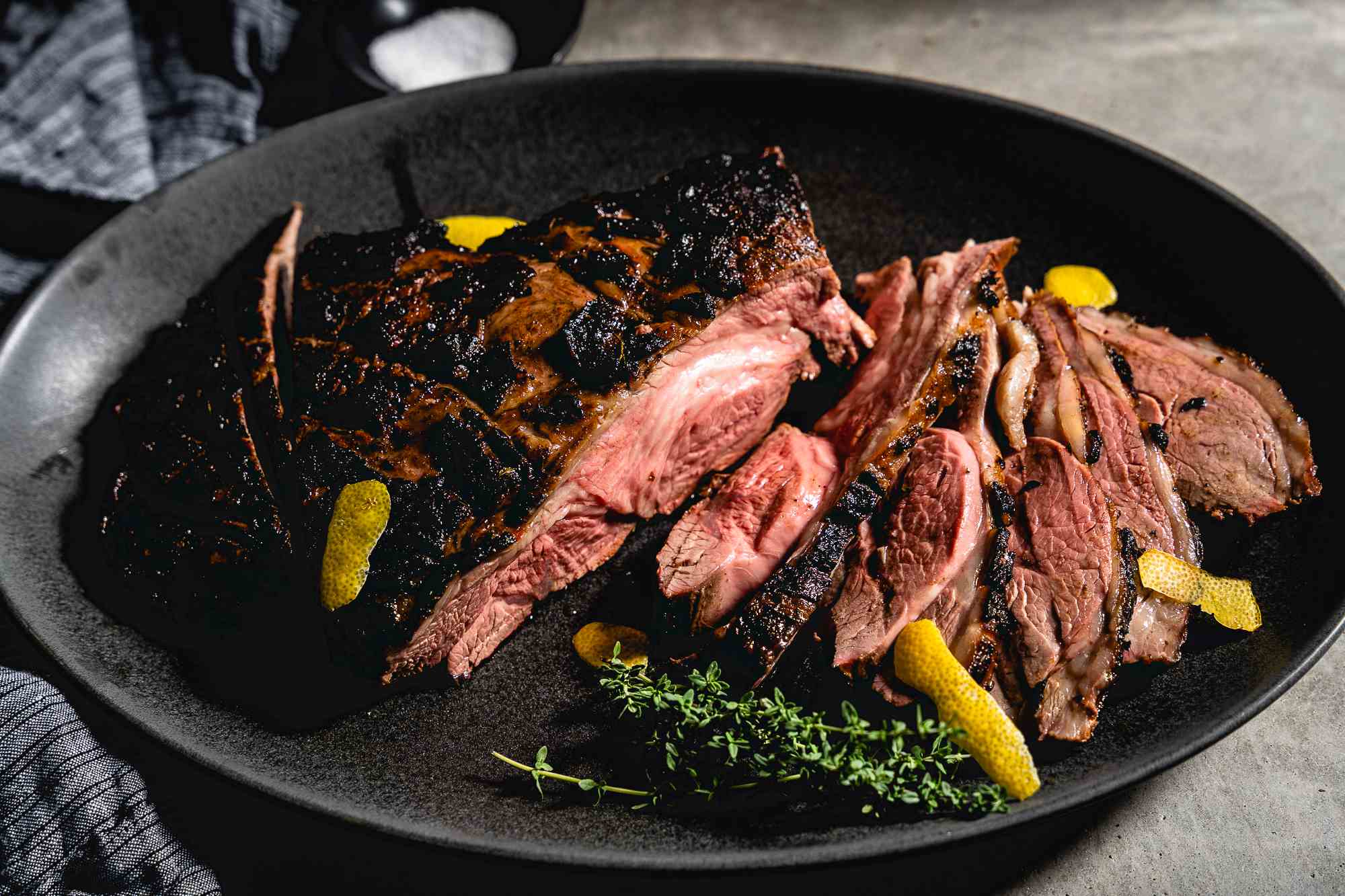 Recette de marinade épicée pour viande d'agneau grillée