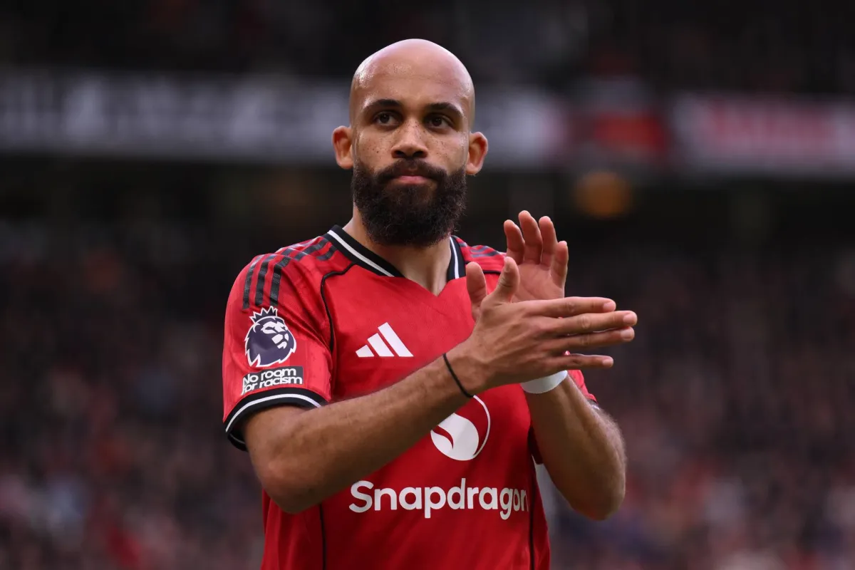 Manchester United perd Mbouemo et Sisko durant la trêve