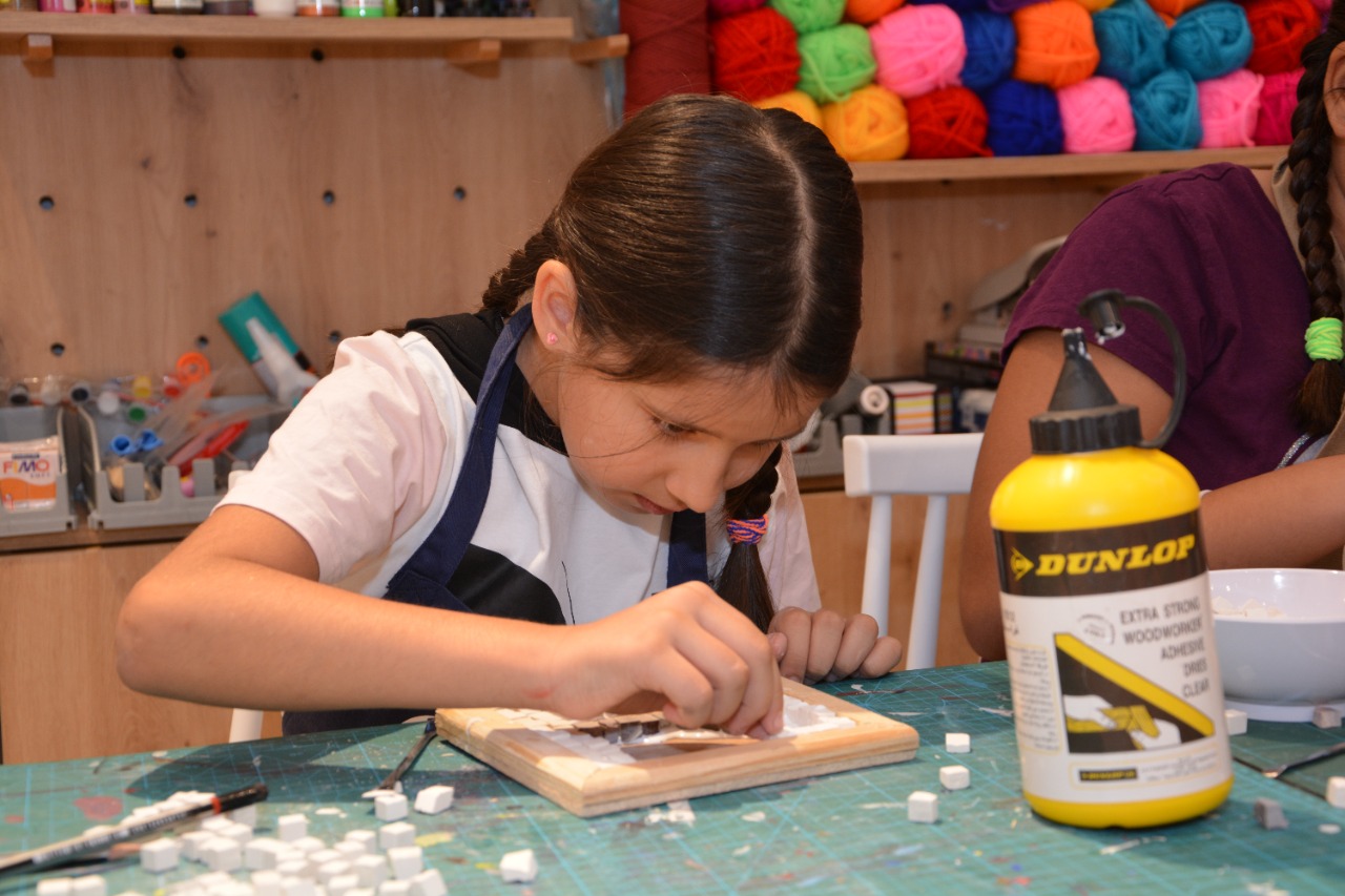 الزي العقباوي النسائي: تاريخ وثقافة