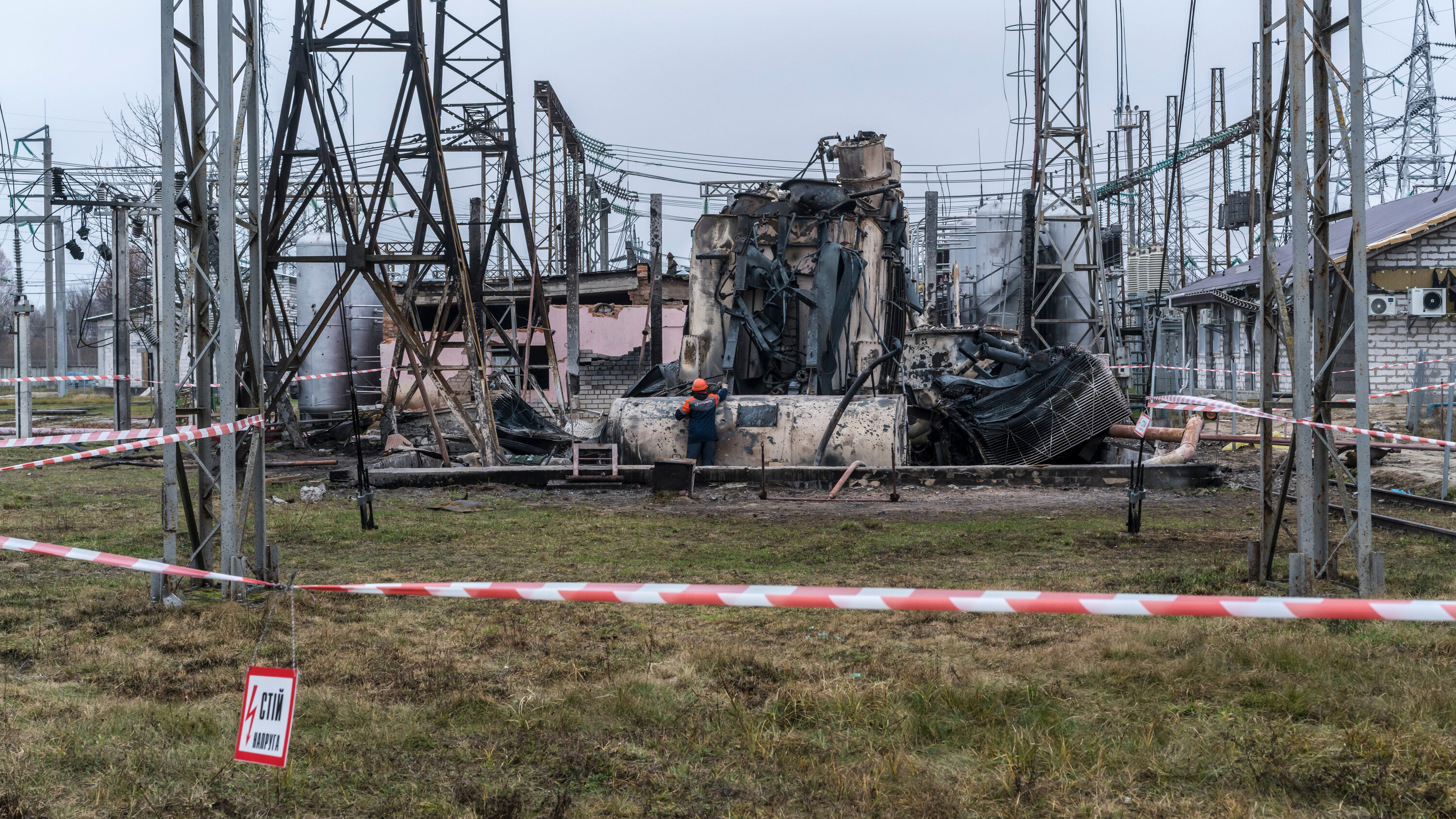 زيلينسكي يقترح وقف الهجمات الروسية على الطاقة