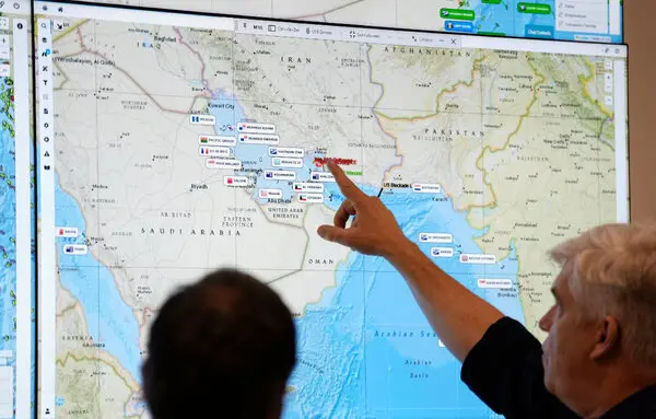 خدمات الطوارئ البحرية البريطانية في مضيق هرمز